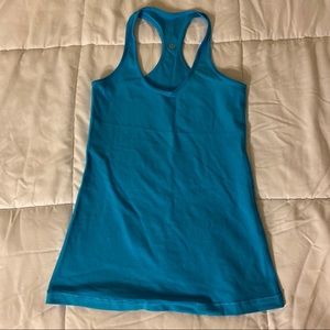 Lululemon blue workout tank - size 6